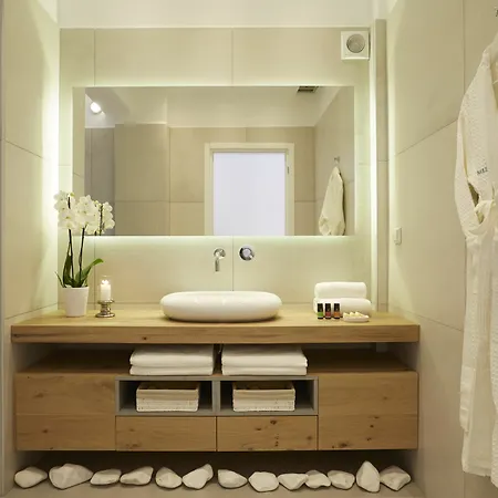 Vila Hideaway *
